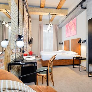 Deluxe Kamer